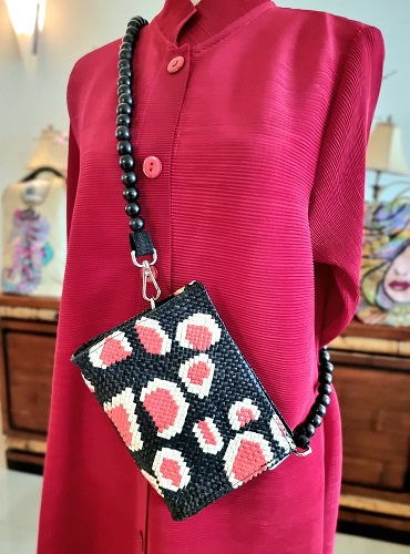 Yumi Woven Sling Bag