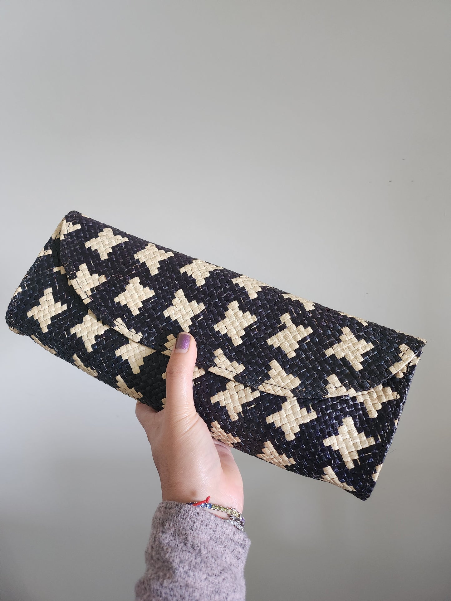 PREORDER Woven Clutch Bag | Bituin