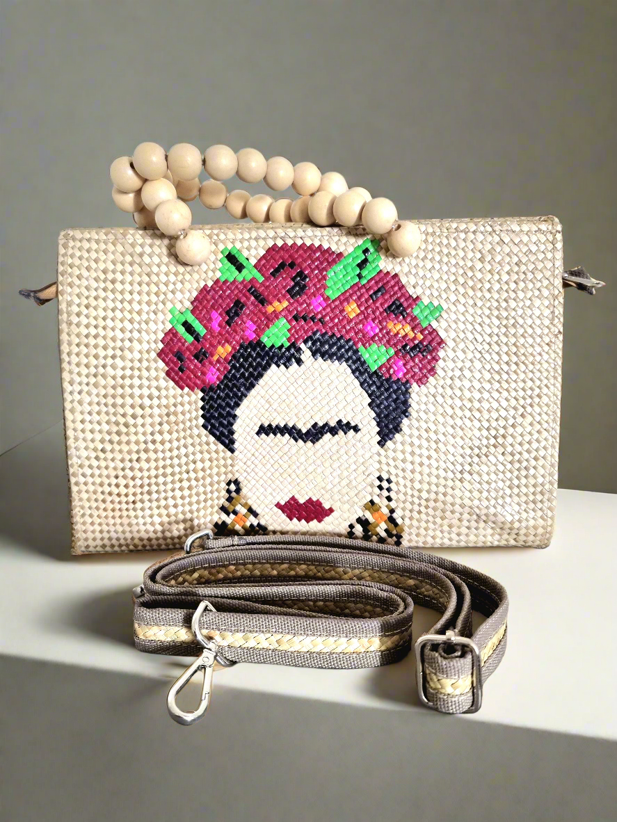 Frida Wood Beads Handbag